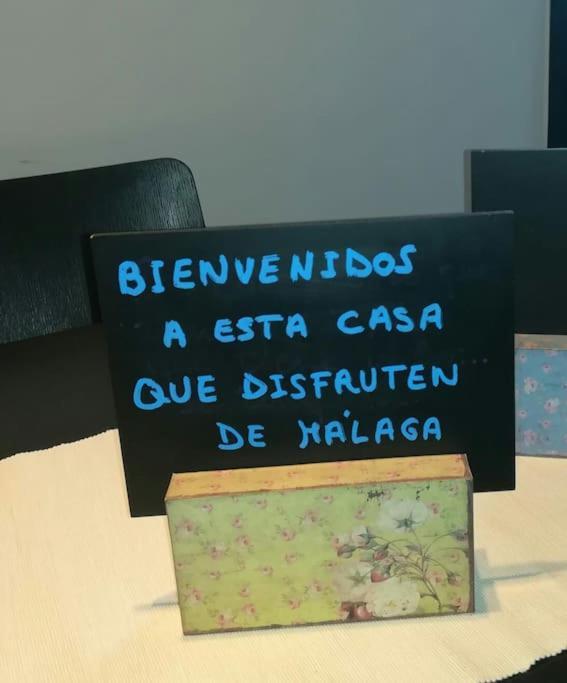 Apartamento El Rincon De Apolo. Atico Con Aparcamiento Gratis. Málaga Exterior foto