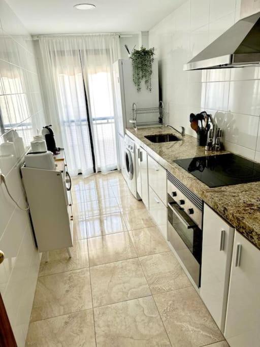 Apartamento El Rincon De Apolo. Atico Con Aparcamiento Gratis. Málaga Exterior foto